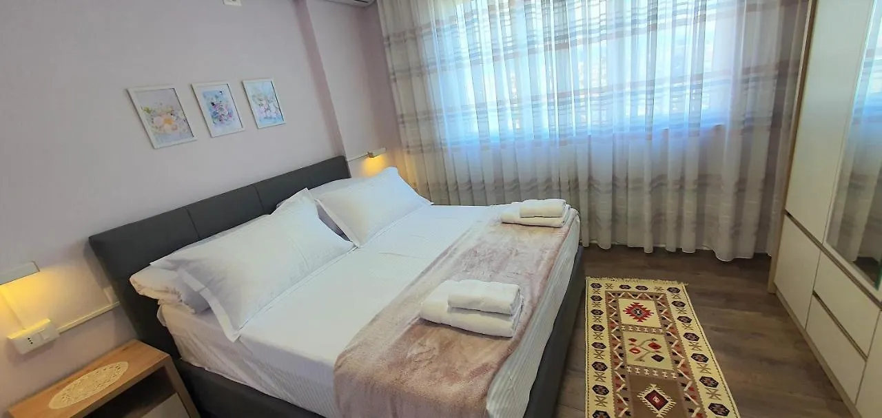 Bora Garden City Apartment تيرانا