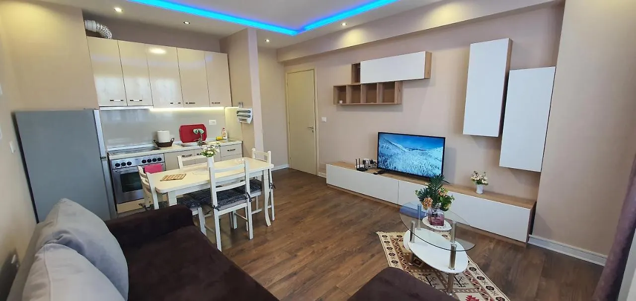 Bora Garden City Apartment تيرانا